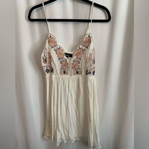 Lulu’s White Sun Dress Size M